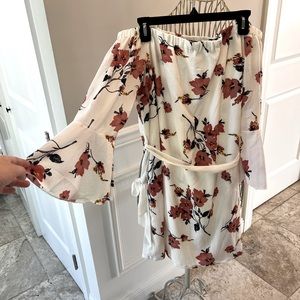 🌸Yoins sz XL off shoulder summer dress🌺